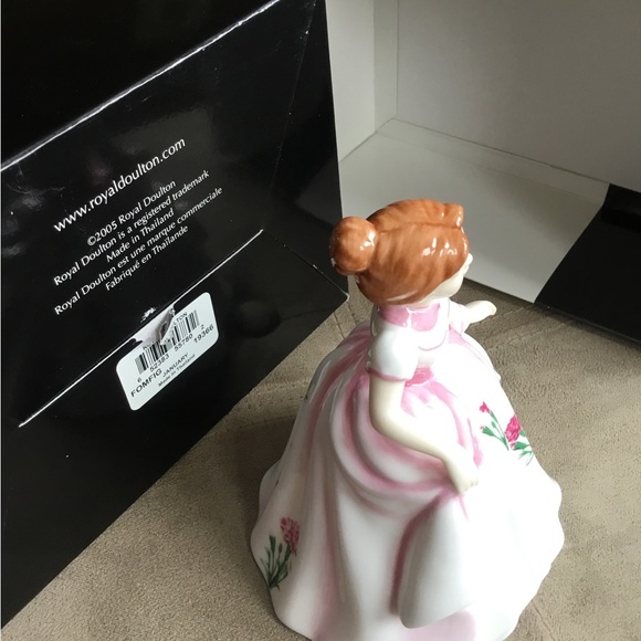 Royal Doulton Figurine “January “ - Picture 4 of 8